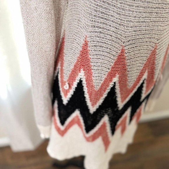 American rag Knit knee length cardigan open chevron zig zag medium in Cream - Picture 5 of 8